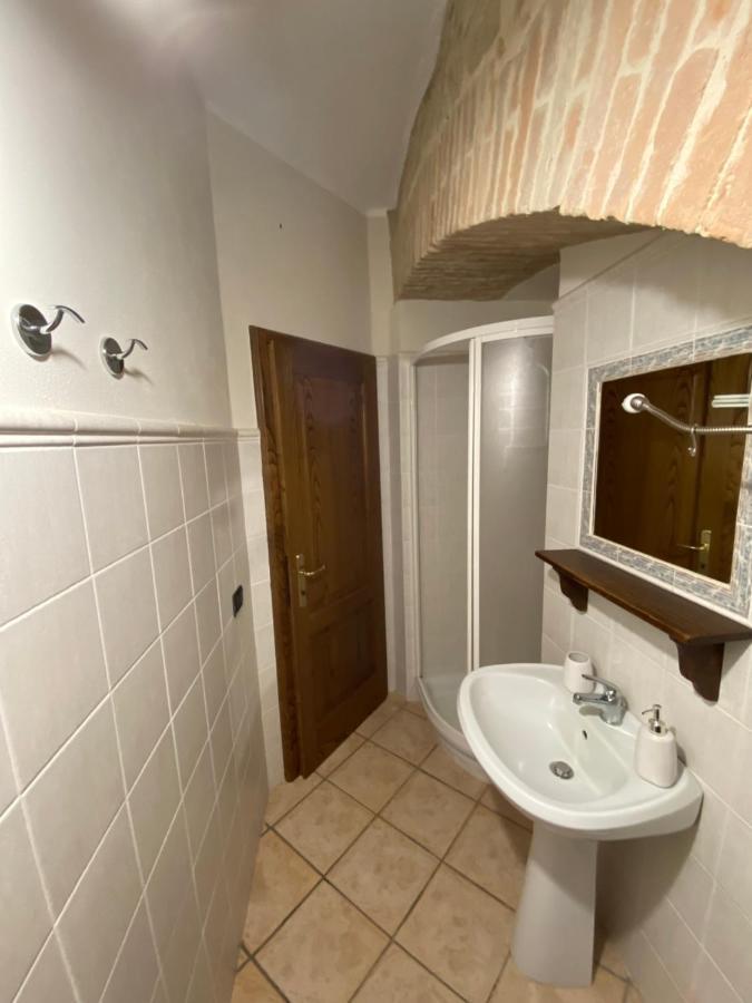 Agriturismo Il Pozzo กัสตีลีโยเน ดิ ออร์ชา ภายนอก รูปภาพ
