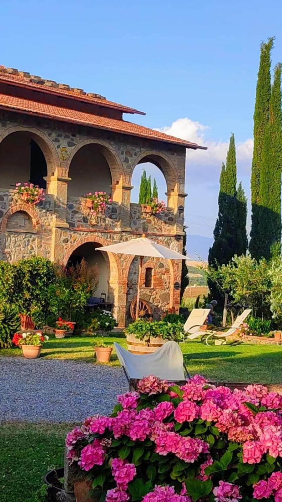 Agriturismo Il Pozzo กัสตีลีโยเน ดิ ออร์ชา ภายนอก รูปภาพ